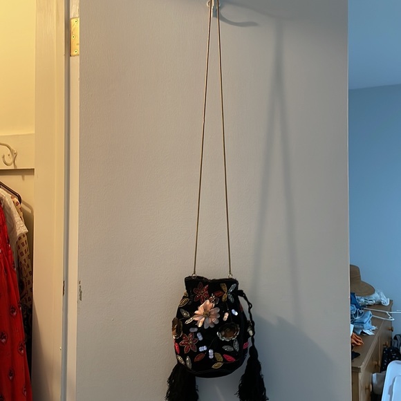 Sequin velvet crossbody or shoulder bag - Picture 5 of 7